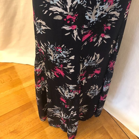 Banana Republic Long Sleeveless Flowy Summer Dress: Size M - Picture 9 of 12